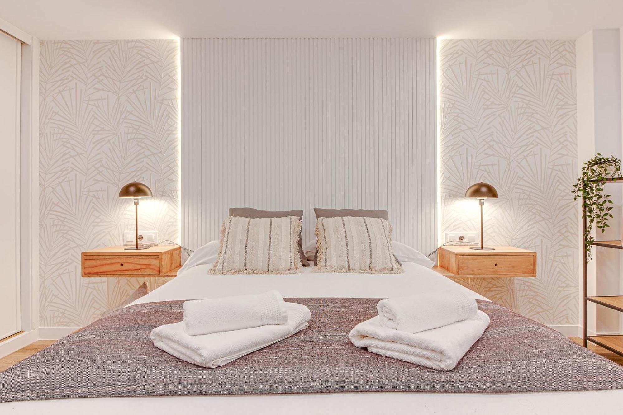 Diseno A Coruna Con Garaje Gratis By Theblueapartments Com Dış mekan fotoğraf